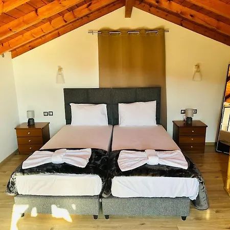 Casa Di Mare E Giardino, Agios Stefanos, Corfu *